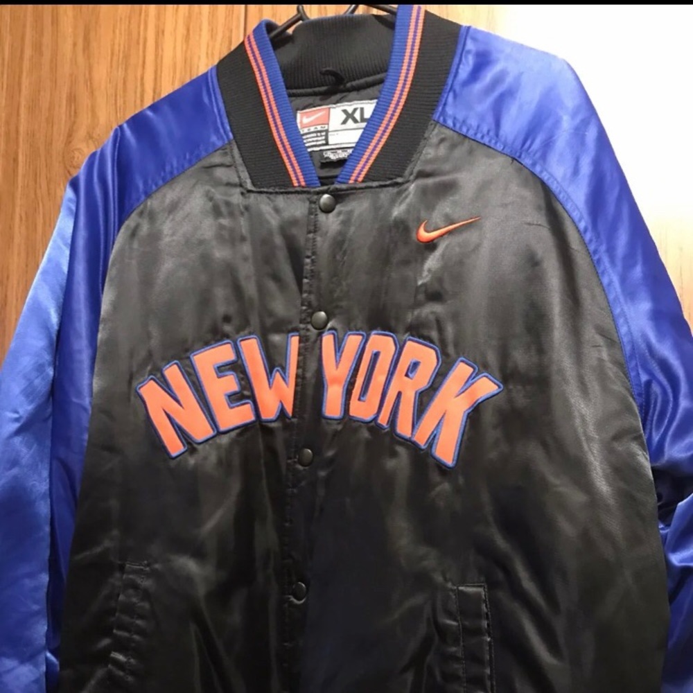 New York Knicks vintage bomber jacket